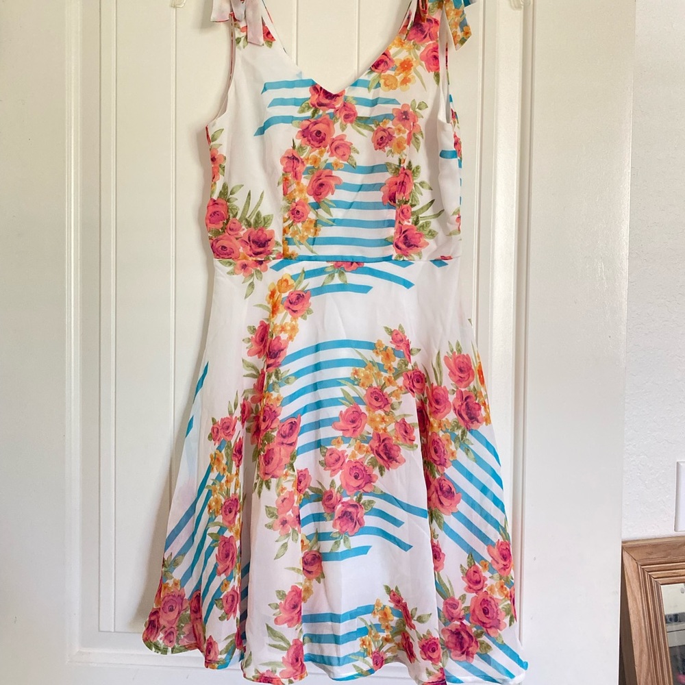 Floral Print Tea Dress - 1